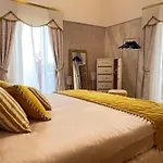 Luxury Regia With Swimming Pool 3* Sovereto