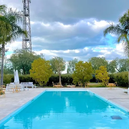 Luxury Regia With Swimming Pool Sovereto