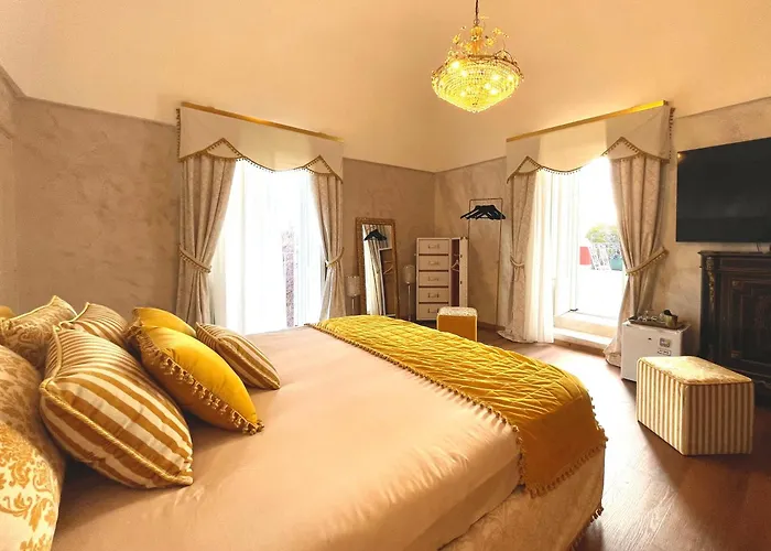 Suite-regia Domus Gasthuis Sovereto