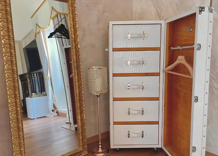 Suite-regia Domus 3* Sovereto